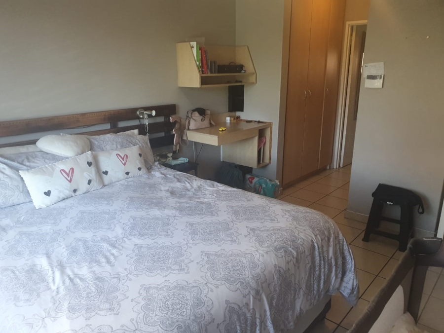 3 Bedroom Property for Sale in Riviera Northern Cape
